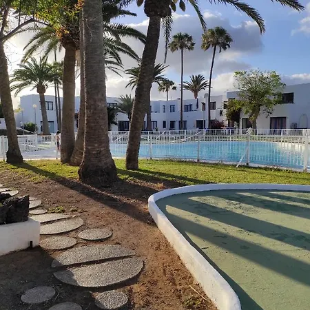 Πανσιόν Playa Centro 18 *